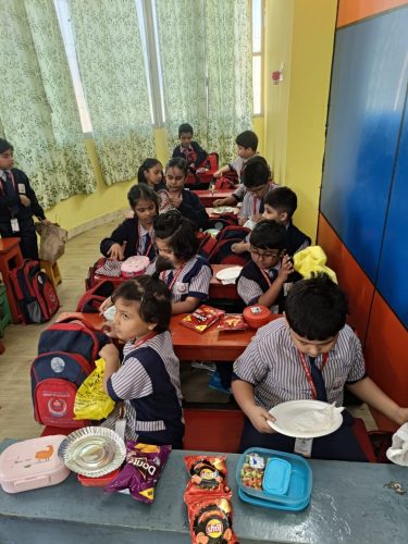 b25d4987-fc01-4b5d-9b73-5b112b83a780